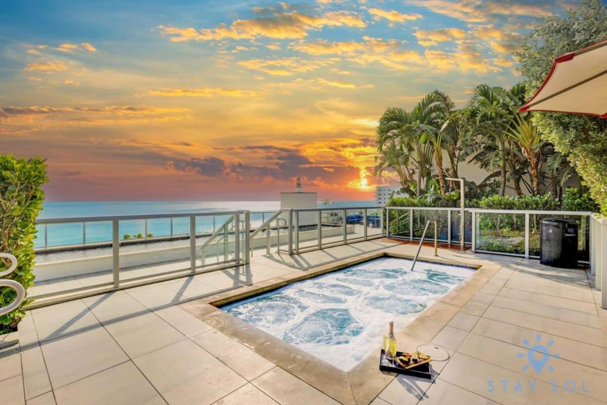 Rooftop Pool & Hot Tub - Gym - Hollywood Beach Экстерьер фото