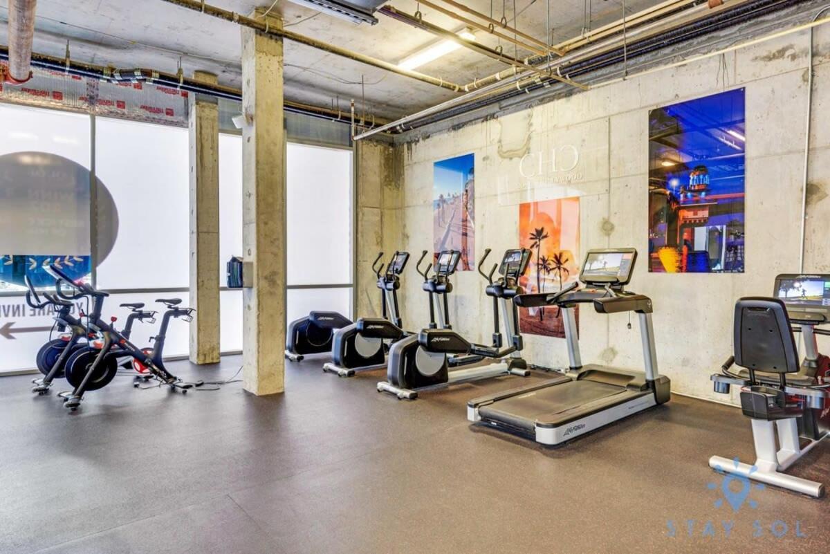 Rooftop Pool & Hot Tub - Gym - Hollywood Beach Экстерьер фото